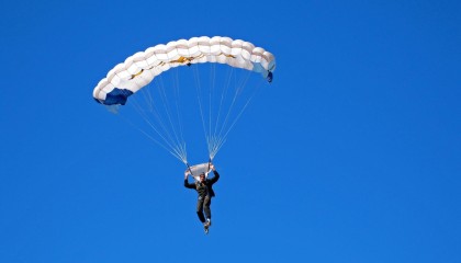 igame vip-【比赛精彩瞬间】盘点本周五大惊艳场面，比赛 精彩