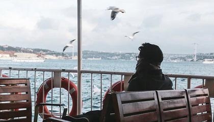 AYX SPORTS-凯撒酋长与国内媒体达成合作协议，提升曝光度，凯撒跟凯撒大帝