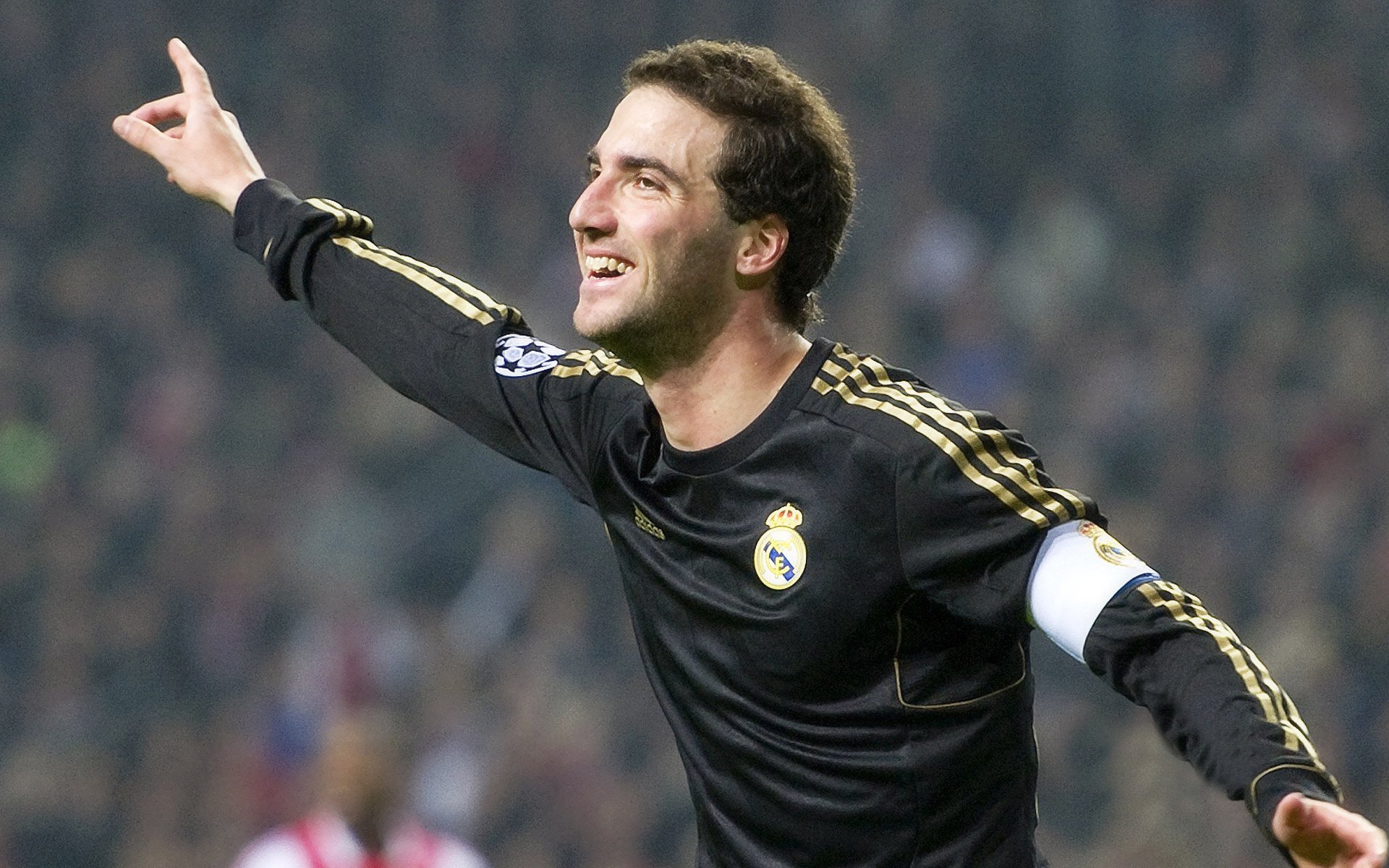 未来联盟:虚拟场景与直播互动开辟新蓝海,未来lol