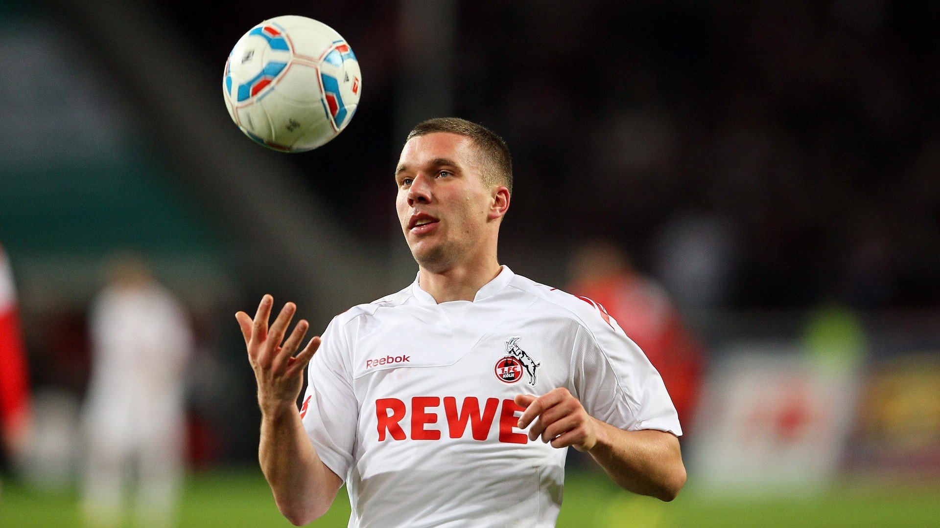 沃尔夫斯堡战平比赛，取得积分平稳增长，沃尔夫斯堡夺冠